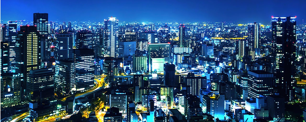 Japan-Osaka-night-panorama-41917700-2XL
